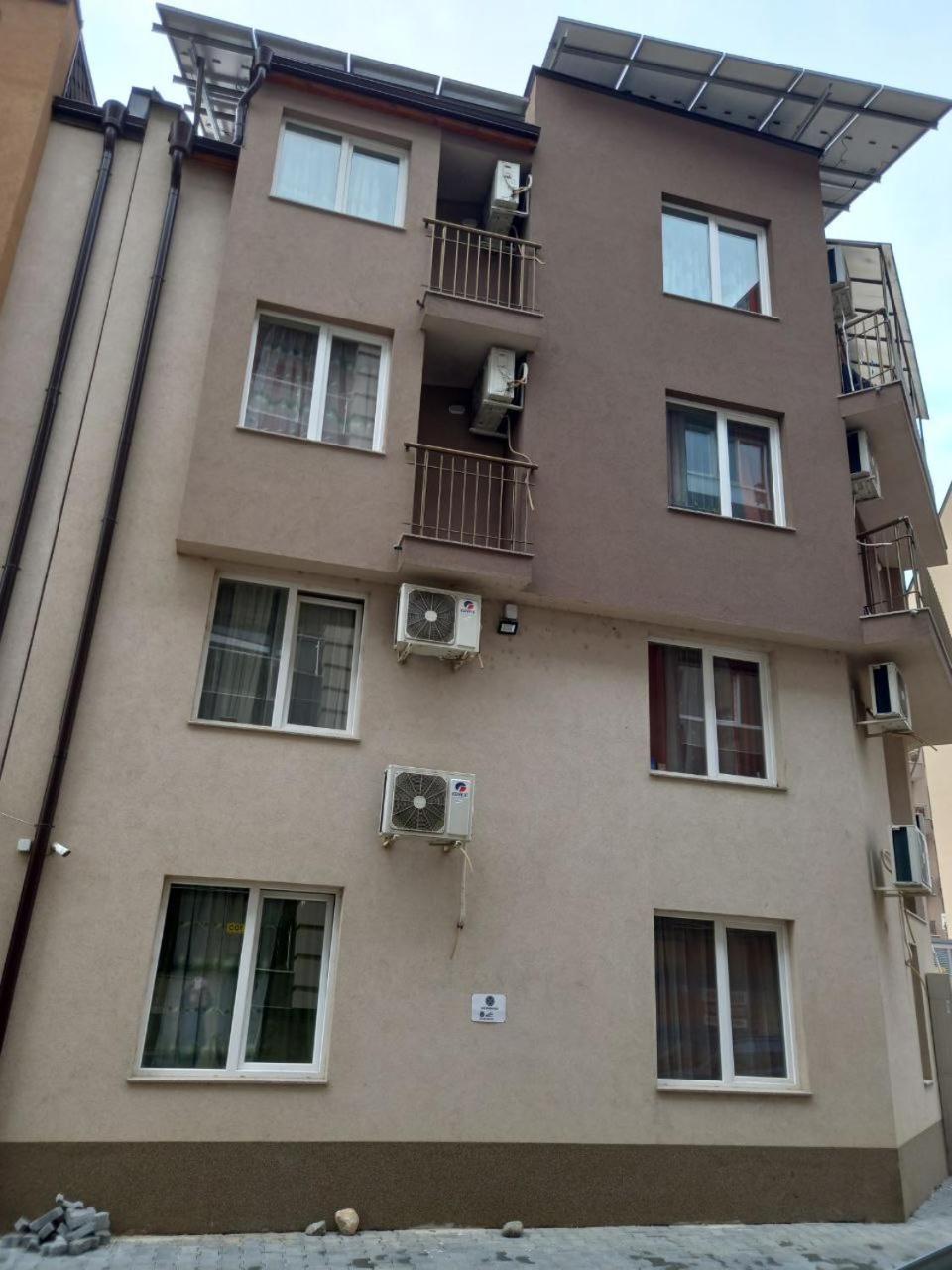 Хостел Атлас - Hostel Atlas Blagoevgrad Buitenkant foto
