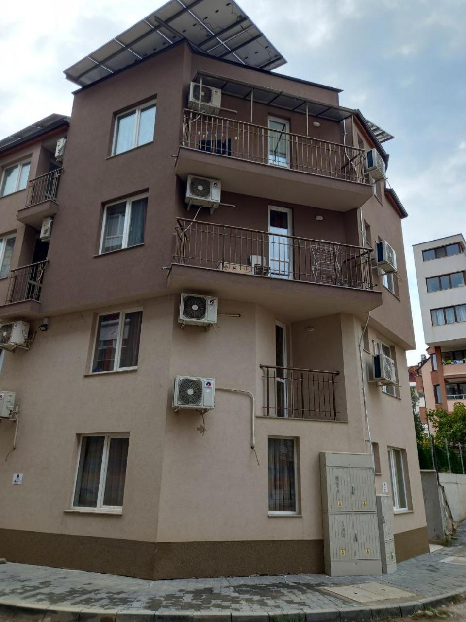 Хостел Атлас - Hostel Atlas Blagoevgrad Buitenkant foto