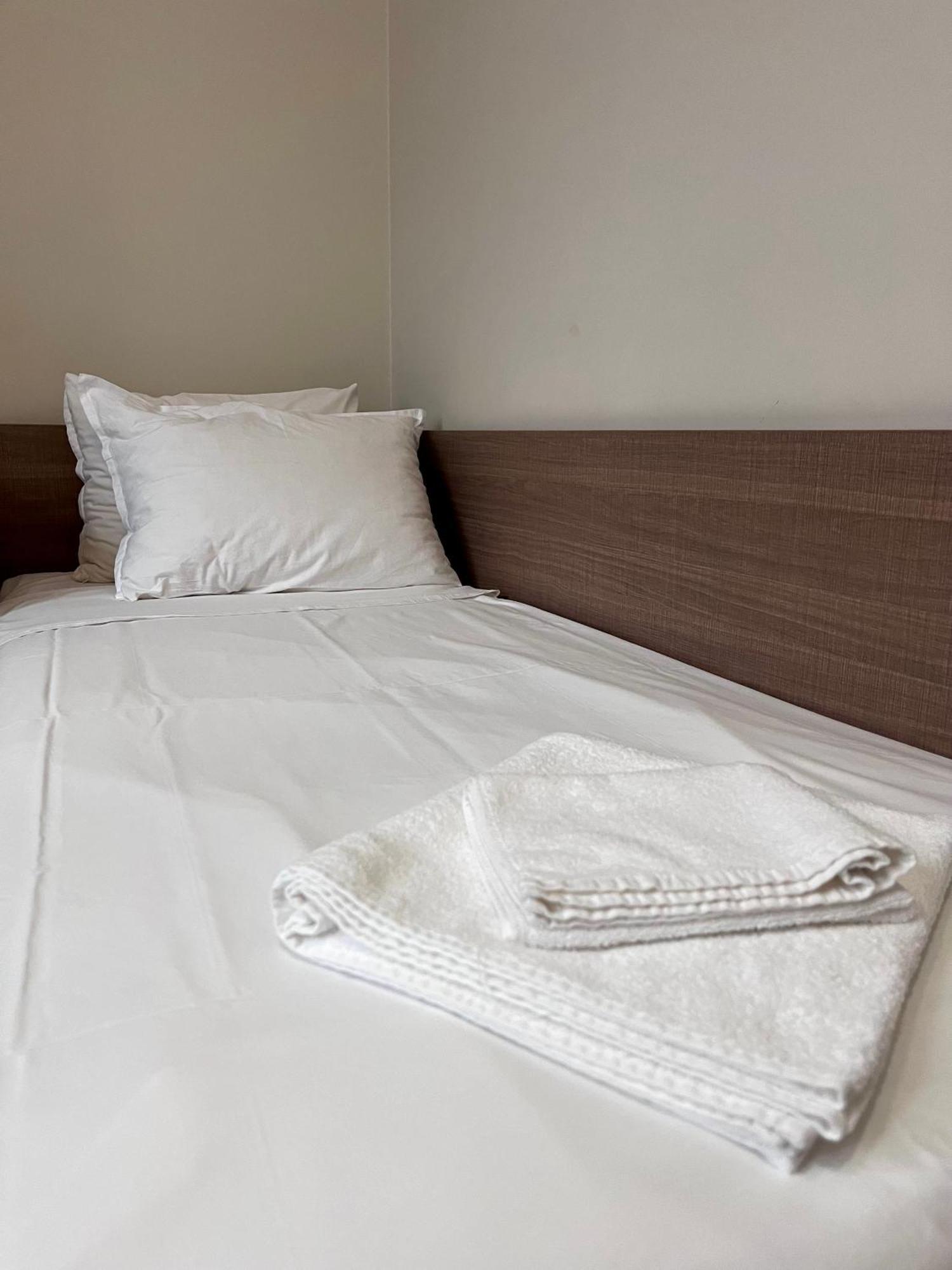 Хостел Атлас - Hostel Atlas Blagoevgrad Buitenkant foto