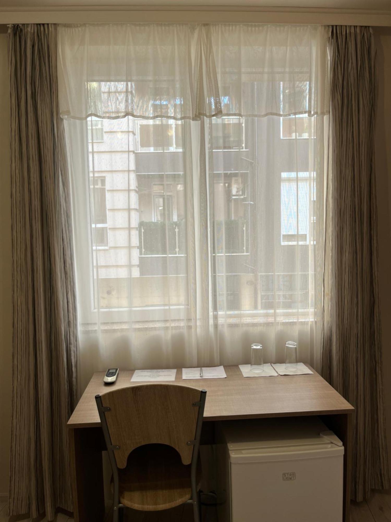 Хостел Атлас - Hostel Atlas Blagoevgrad Buitenkant foto