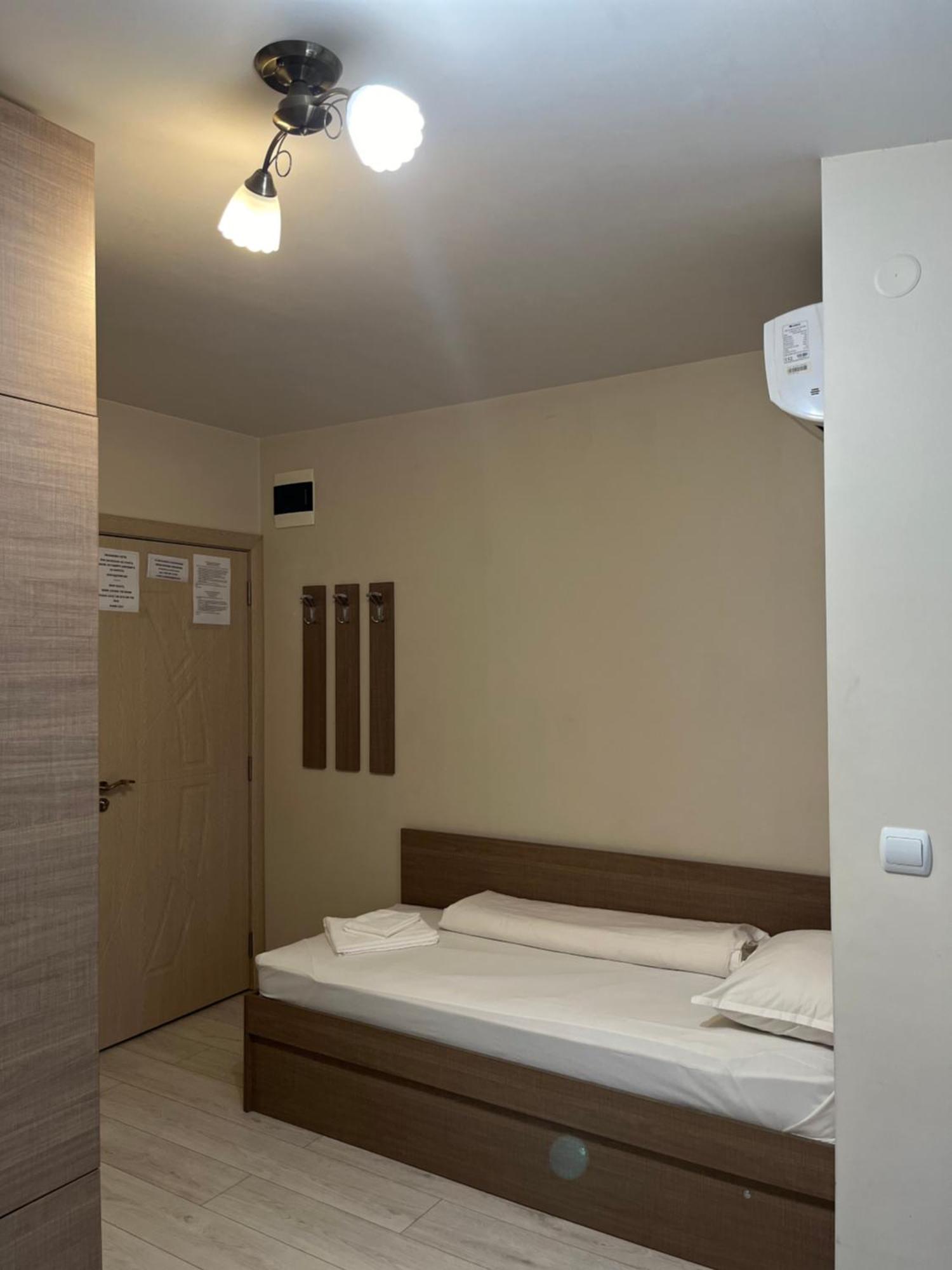 Хостел Атлас - Hostel Atlas Blagoevgrad Buitenkant foto