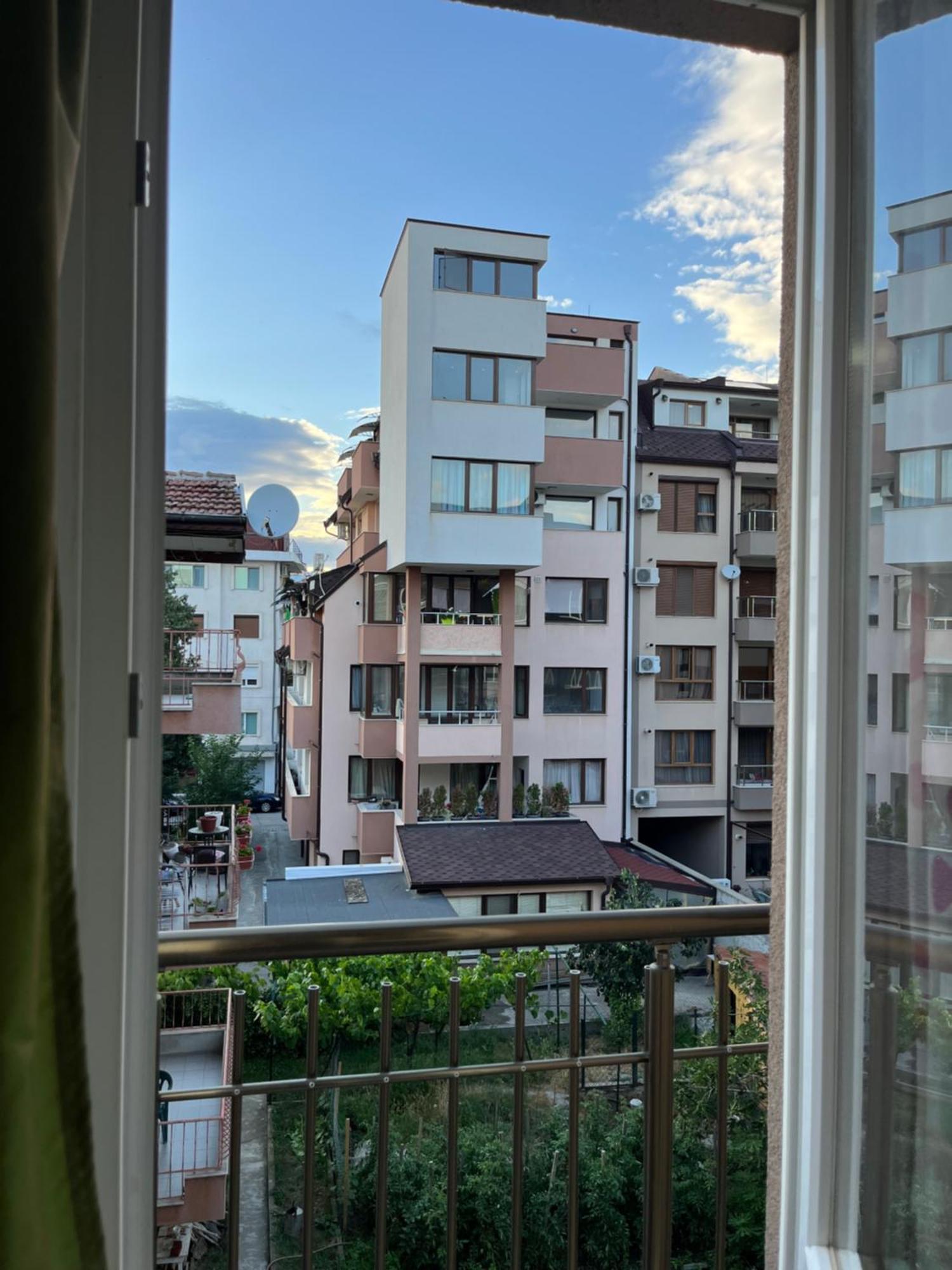 Хостел Атлас - Hostel Atlas Blagoevgrad Buitenkant foto
