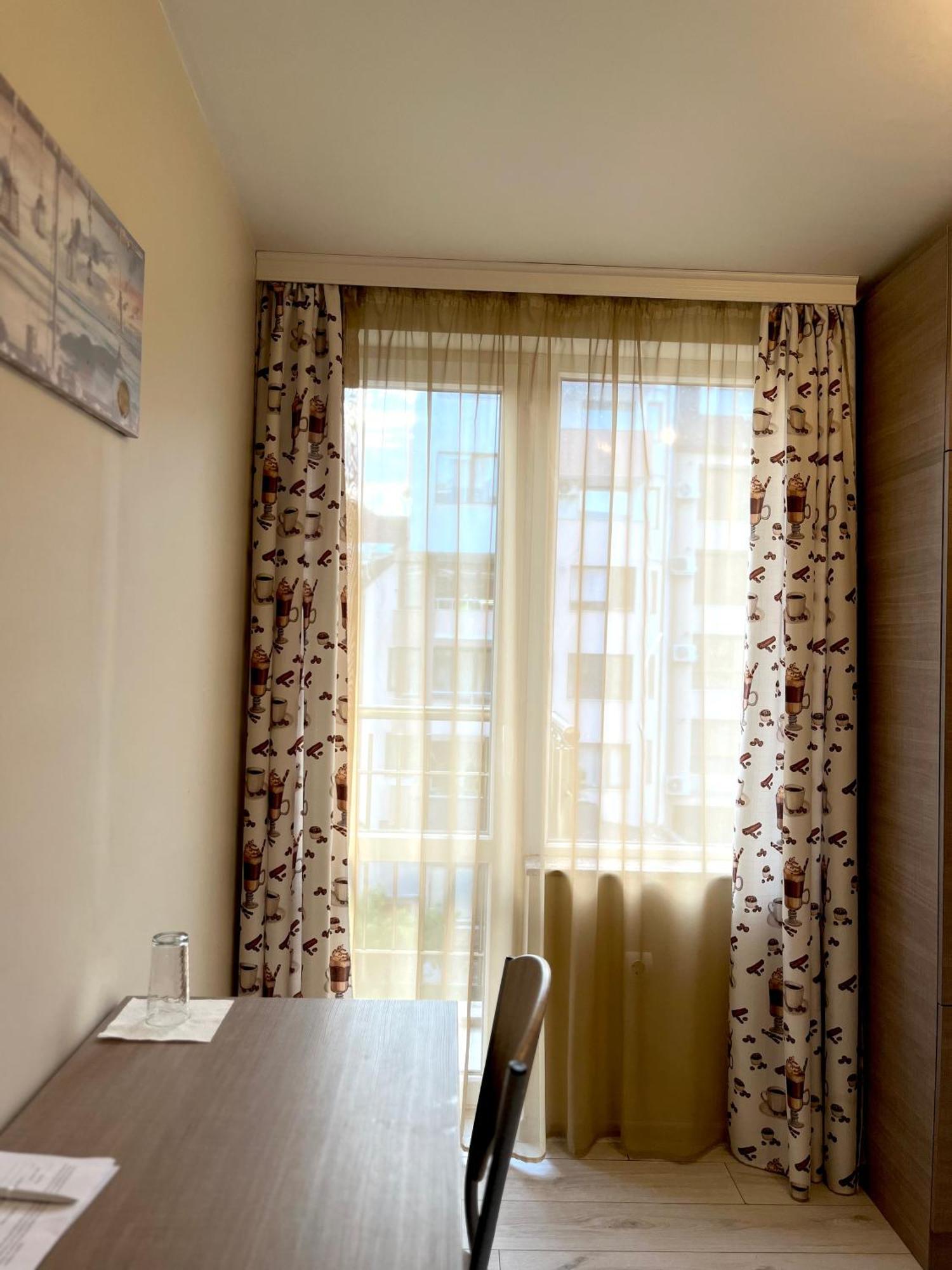 Хостел Атлас - Hostel Atlas Blagoevgrad Buitenkant foto
