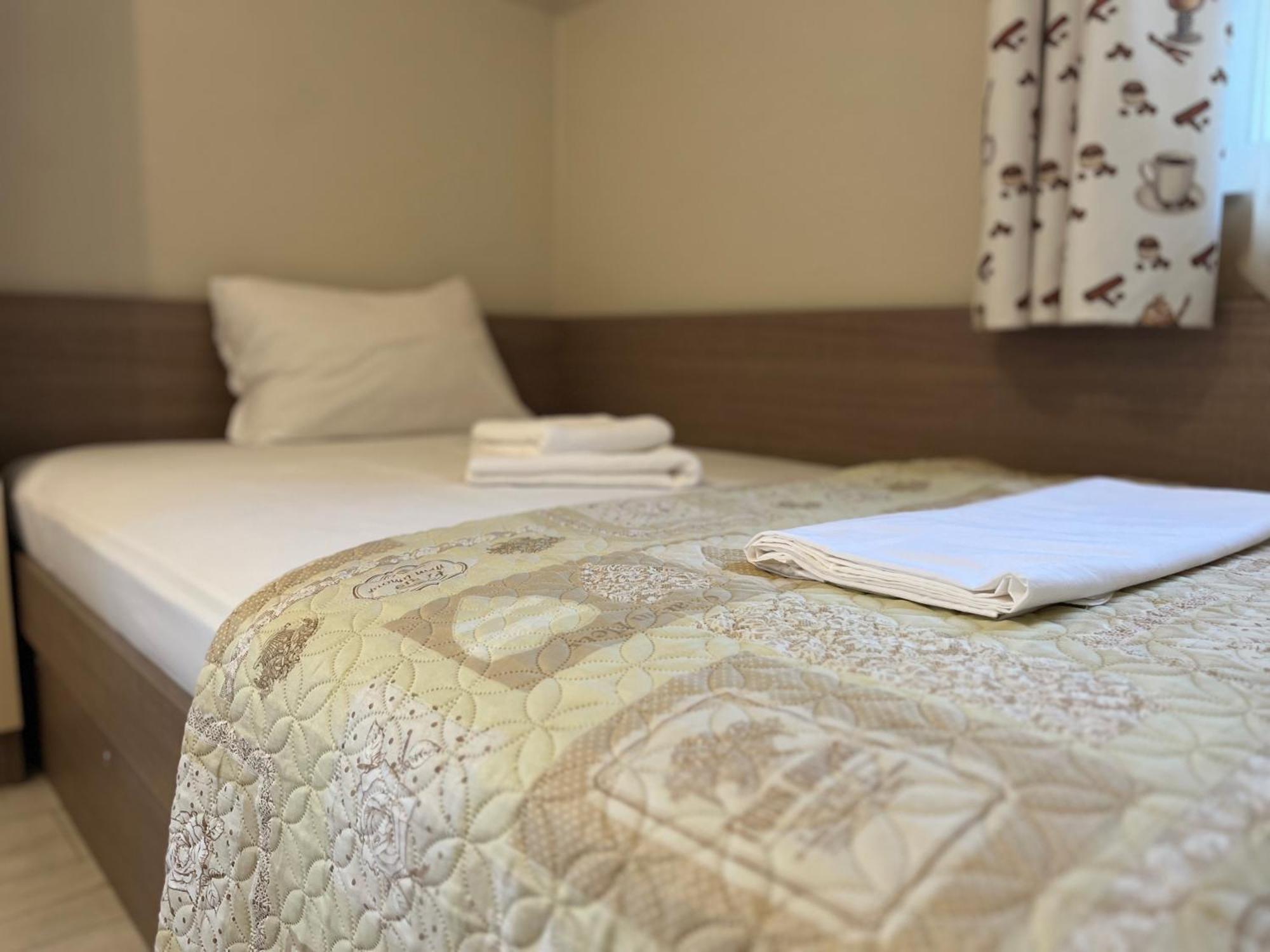 Хостел Атлас - Hostel Atlas Blagoevgrad Buitenkant foto