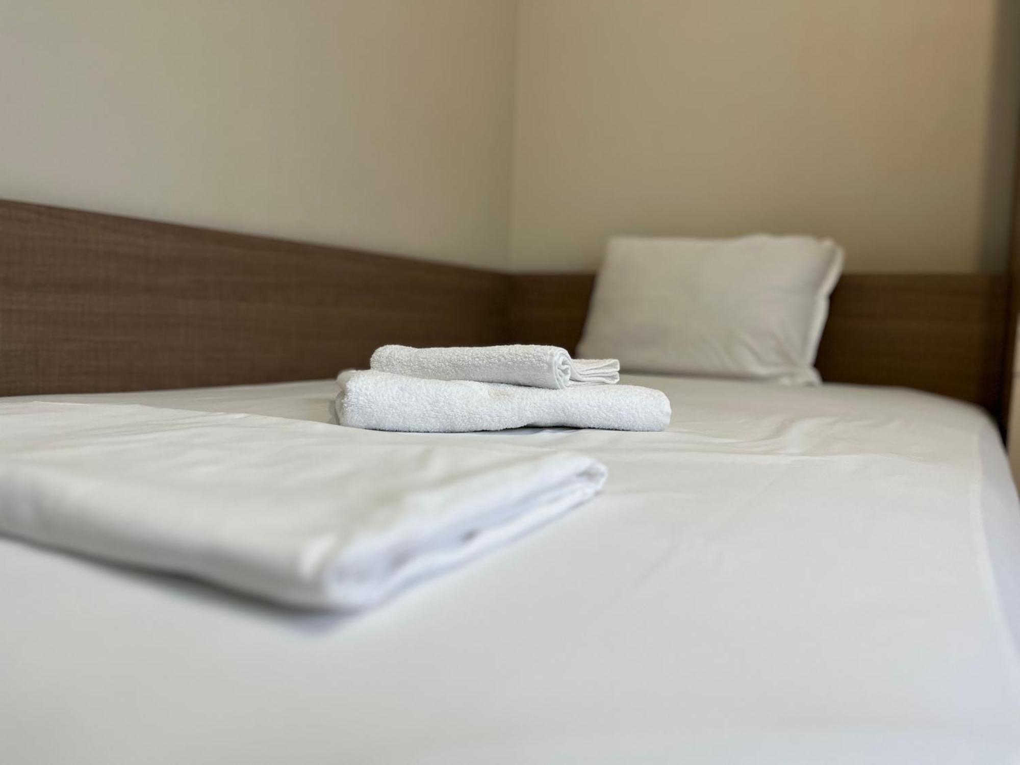 Хостел Атлас - Hostel Atlas Blagoevgrad Buitenkant foto